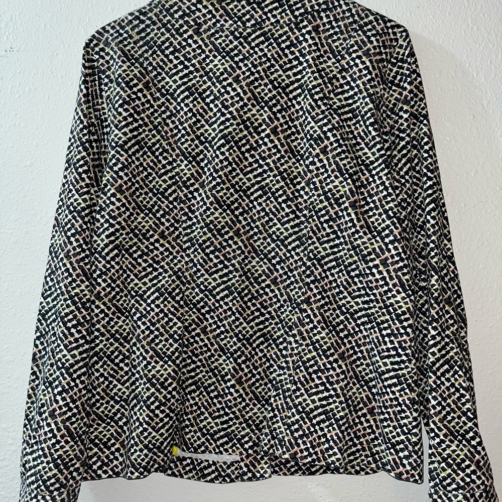 CAbi Black and Green Woven Zip-Front Blazer - Picture 5 of 12